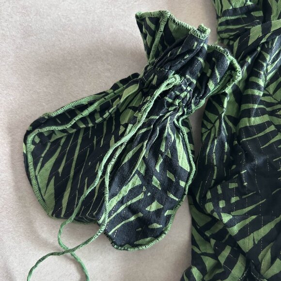 Custo Barcelona Printed Top ASO The Cheetah Girls 2 Gal­le­ria - Picture 7 of 10